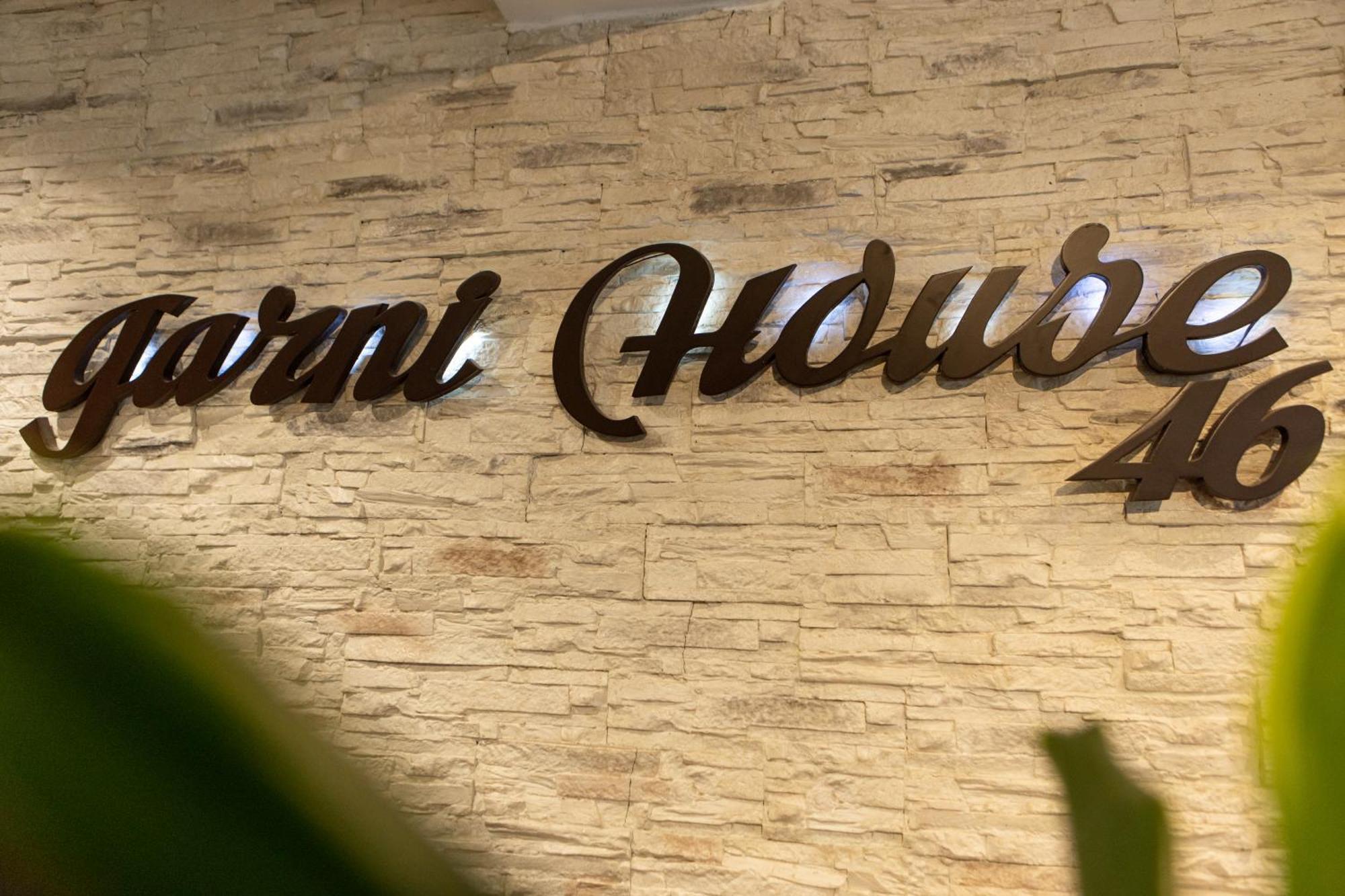 Garni House 46 Plus 베오그라드 외부 사진